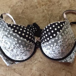 Victoria’s Secret Bra